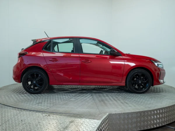 Opel CORSA 2025 usado — Pompeyo Carrasco — foto 8
