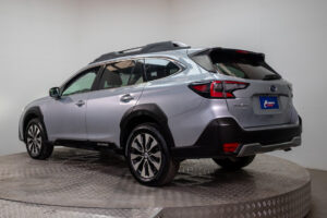 Subaru OUTBACK 2025 usado — vista 7 | Pompeyo Carrasco