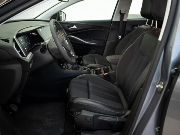 Opel GRANDLAND 2025 usado — Pompeyo Carrasco — foto 13
