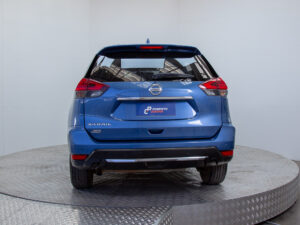Nissan X-TRAIL 2023 usado — vista 6 | Pompeyo Carrasco
