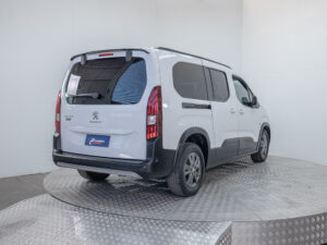 Peugeot RIFTER 2024 usado — suv | Pompeyo Carrasco