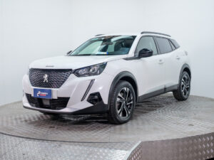 Peugeot 2008 2022 usado — transmisión automática | Pompeyo Carrasco