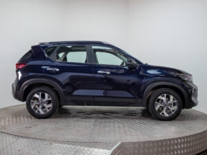 Kia SONET 2024 usado — vista 8 | Pompeyo Carrasco