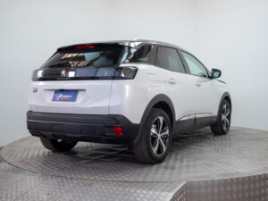 Peugeot 3008 2022 usado — transmisión automática | Pompeyo Carrasco
