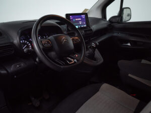 Citroën BERLINGO MULTISPACE 2023 usado — vista 11 | Pompeyo Carrasco
