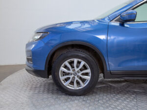 Nissan X-TRAIL 2023 usado — vista 9 | Pompeyo Carrasco