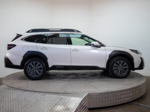 Subaru OUTBACK 2023 usado — vista 8 | Pompeyo Carrasco
