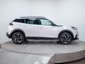 Peugeot 2008 2022 usado — vista 8 | Pompeyo Carrasco