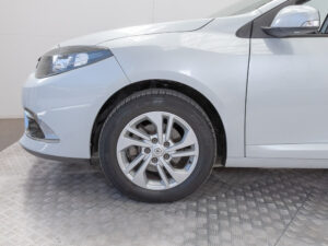 RENAULT FLUENCE 2019 usado — vista 9 | Pompeyo Carrasco