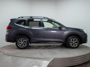 Subaru FORESTER 2023 usado — vista 8 | Pompeyo Carrasco