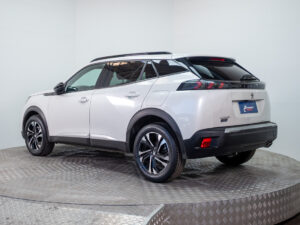 Peugeot 2008 2023 usado — en Autoshopping | Pompeyo Carrasco
