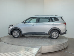 Kia CARENS 2023 usado — en Autoshopping | Pompeyo Carrasco