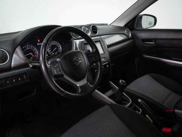 SUZUKI VITARA 2021 usado — Pompeyo Carrasco — foto 11