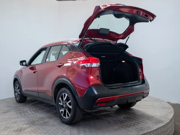 NISSAN KICKS 2020 usado — Pompeyo Carrasco — foto 9