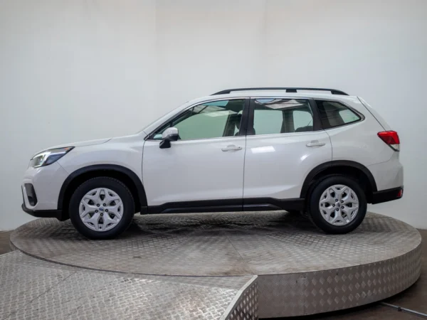 Subaru FORESTER 2021 usado — Pompeyo Carrasco — foto 4