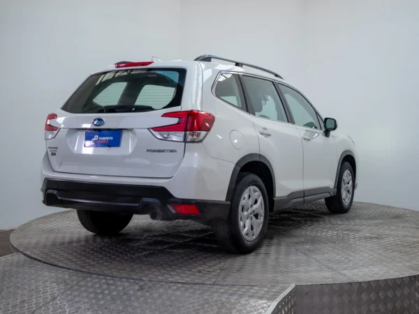 Subaru FORESTER 2021 usado — Pompeyo Carrasco — foto 7