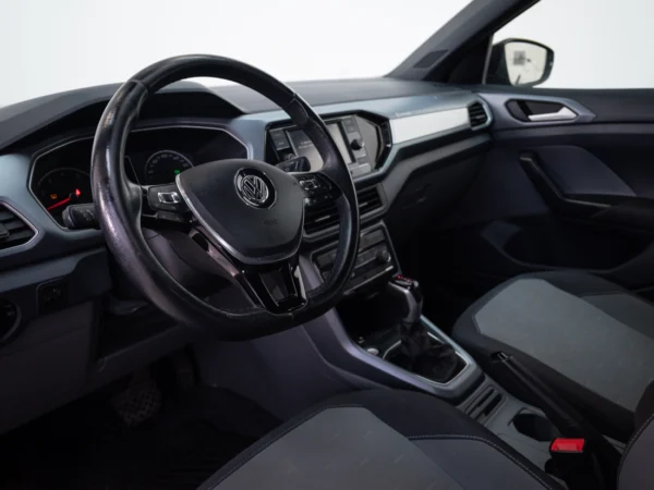VOLKSWAGEN T-CROSS 2021 usado — Pompeyo Carrasco — foto 11