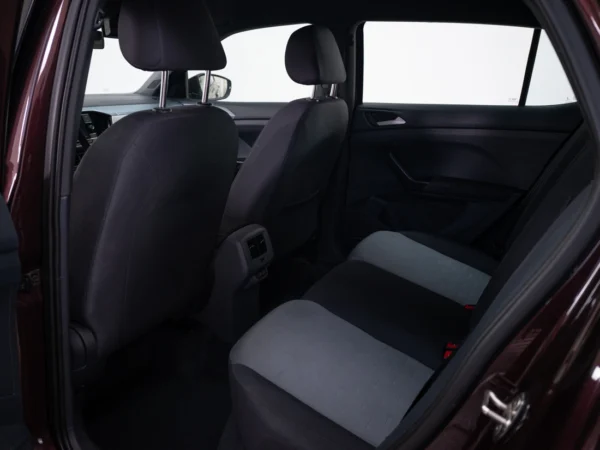 VOLKSWAGEN T-CROSS 2021 usado — Pompeyo Carrasco — foto 14