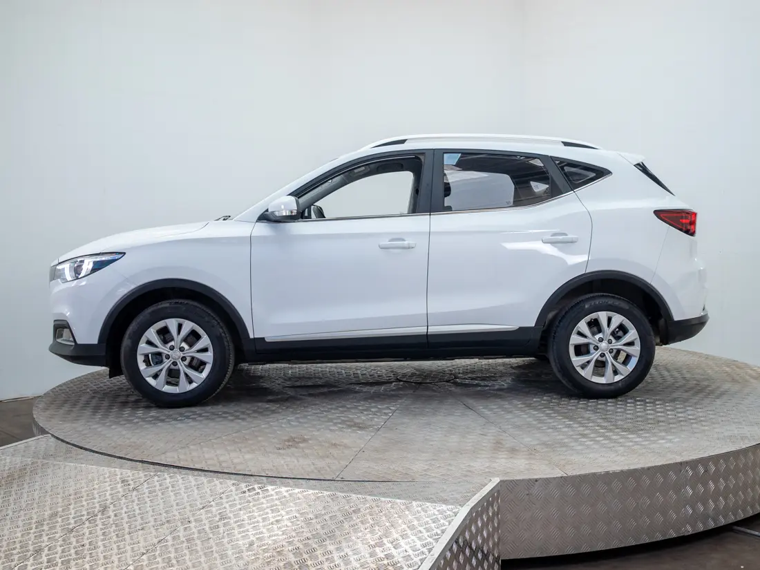 MG Zs — foto 4 de 18