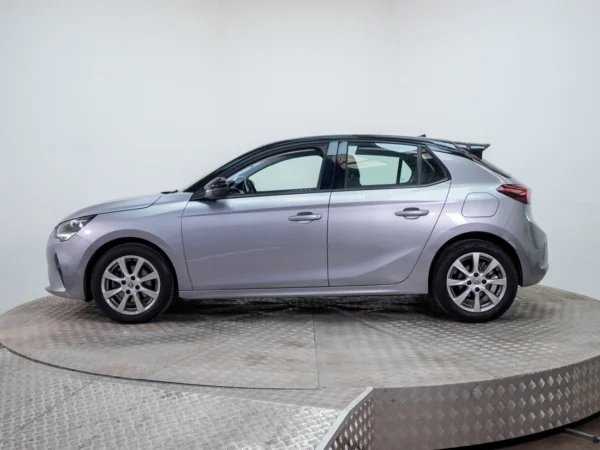Opel CORSA 2021 usado — Pompeyo Carrasco — foto 4