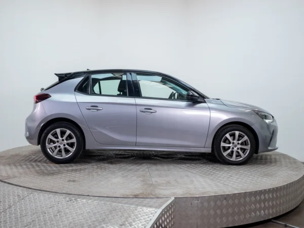 Opel CORSA 2021 usado — Pompeyo Carrasco — foto 8
