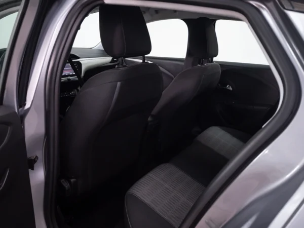 Opel CORSA 2021 usado — Pompeyo Carrasco — foto 14