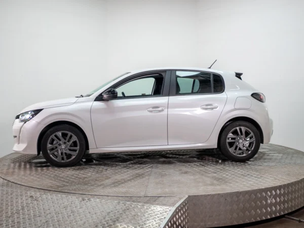 Peugeot 208 2022 usado — Pompeyo Carrasco — foto 4