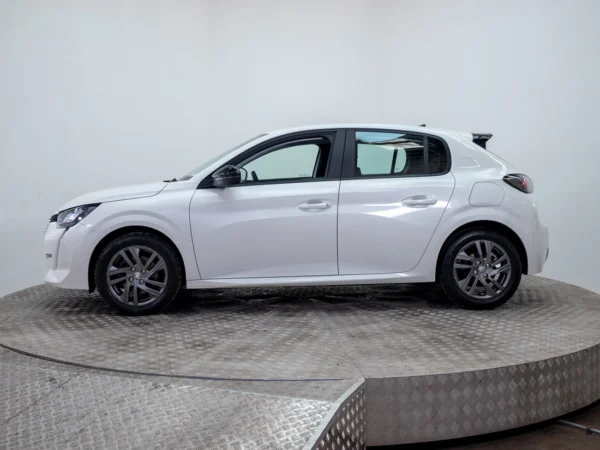 Peugeot 208 2022 usado — Pompeyo Carrasco — foto 4