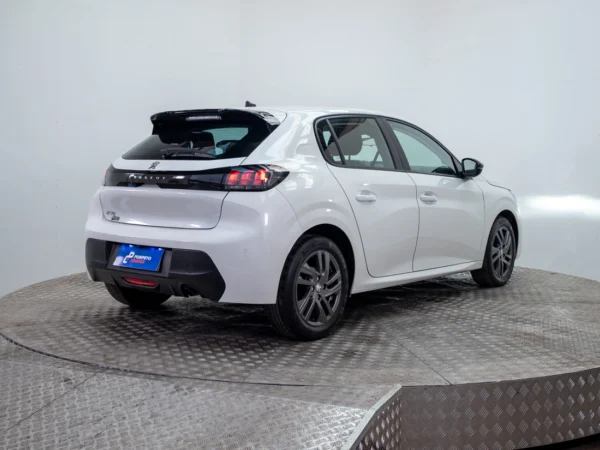 Peugeot 208 2022 usado — Pompeyo Carrasco — foto 7