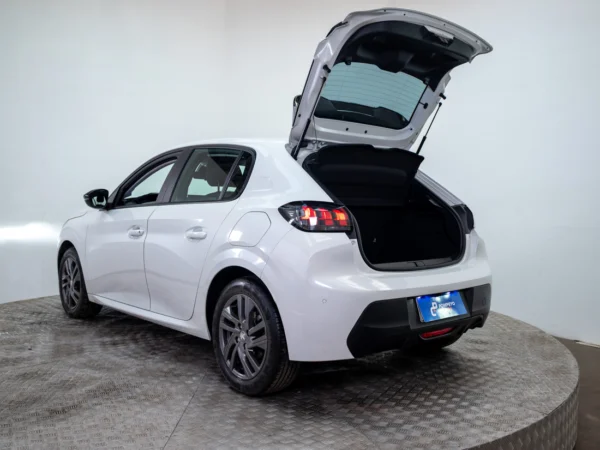 Peugeot 208 2022 usado — Pompeyo Carrasco — foto 10