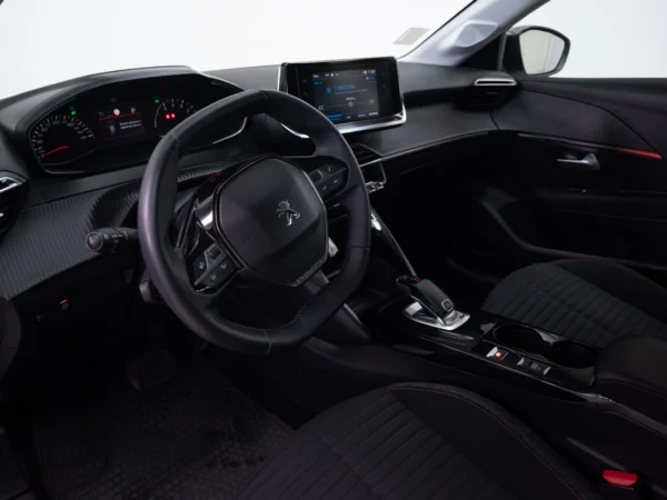Peugeot 208 2022 usado — Pompeyo Carrasco — foto 11