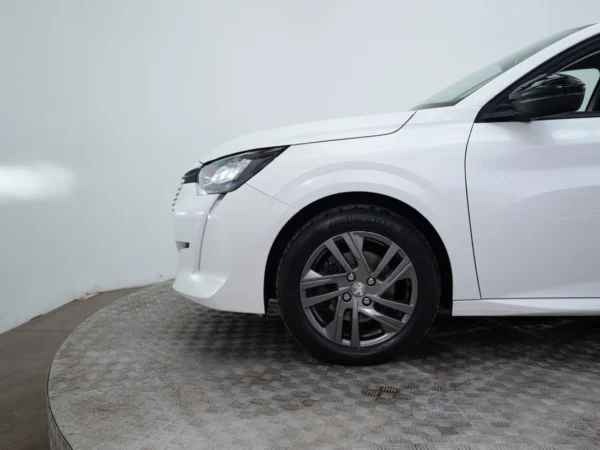 Peugeot 208 2022 usado — Pompeyo Carrasco — foto 17