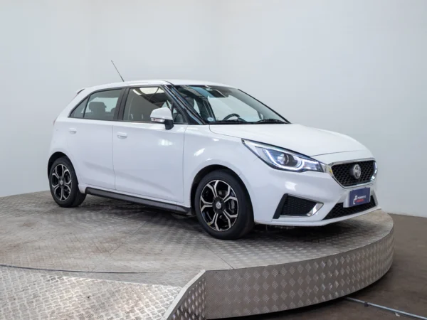 MG 3 MG 2023 usado — Pompeyo Carrasco — foto 1