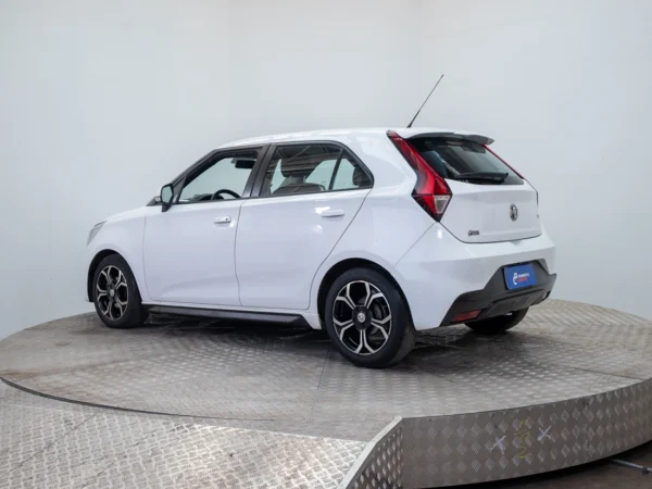 MG 3 MG 2023 usado — Pompeyo Carrasco — foto 5