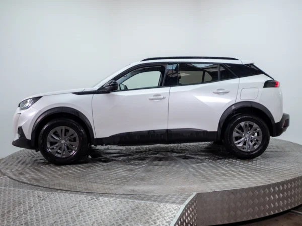 Peugeot 2008 2023 usado — Pompeyo Carrasco — foto 4
