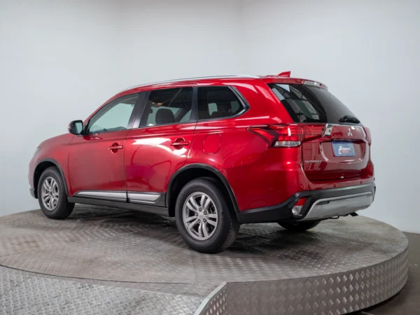 MITSUBISHI OUTLANDER 2023 usado — Pompeyo Carrasco — foto 5