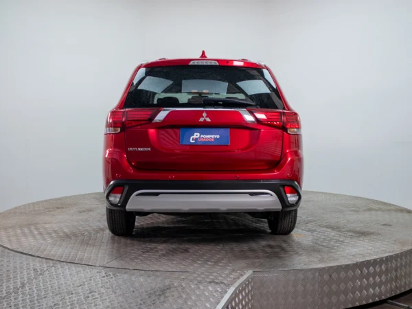 MITSUBISHI OUTLANDER 2023 usado — Pompeyo Carrasco — foto 6