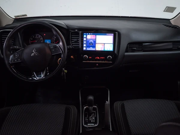 MITSUBISHI OUTLANDER 2023 usado — Pompeyo Carrasco — foto 15