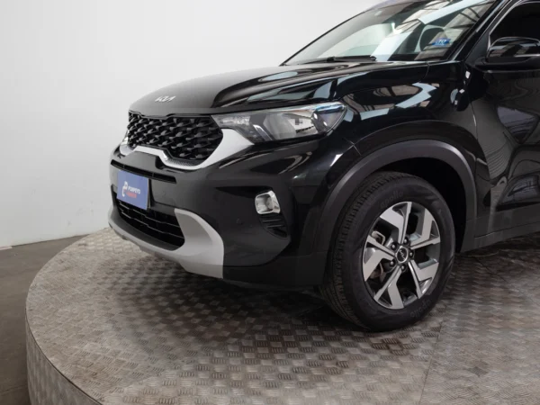 Kia SONET 2023 usado — Pompeyo Carrasco — foto 2