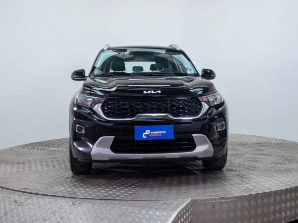 Kia SONET 2023 usado — Pompeyo Carrasco — foto 3