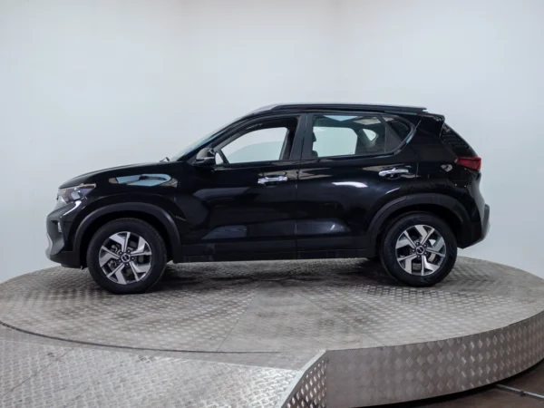 Kia SONET 2023 usado — Pompeyo Carrasco — foto 5