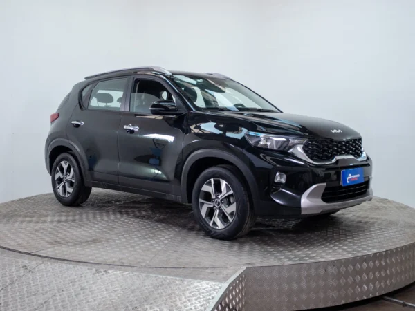 Kia SONET 2023 usado — Pompeyo Carrasco — foto 9