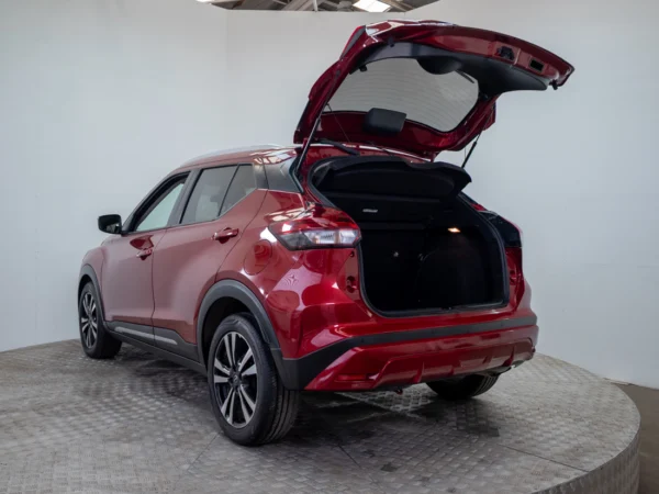 NISSAN KICKS 2023 usado — Pompeyo Carrasco — foto 10