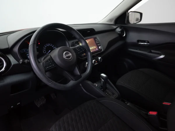 NISSAN KICKS 2023 usado — Pompeyo Carrasco — foto 11
