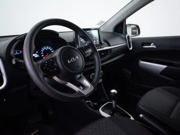 Kia MORNING 2023 usado — Pompeyo Carrasco — foto 11