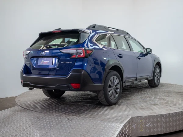 Subaru OUTBACK 2023 usado — Pompeyo Carrasco — foto 6