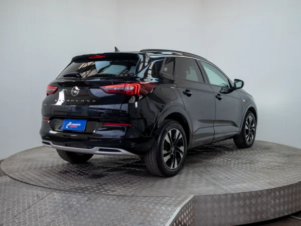 Opel GRANDLAND 2023 usado — Pompeyo Carrasco — foto 7