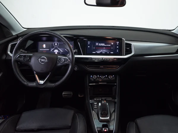Opel GRANDLAND 2023 usado — Pompeyo Carrasco — foto 16
