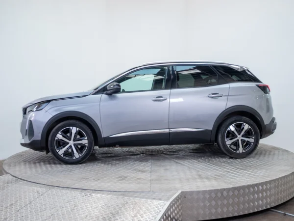 Peugeot 3008 2023 usado — Pompeyo Carrasco — foto 4