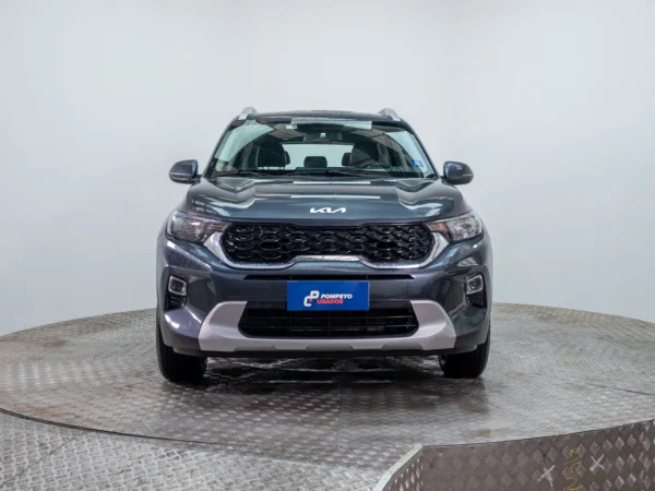 Kia SONET 2023 usado — Pompeyo Carrasco — foto 2